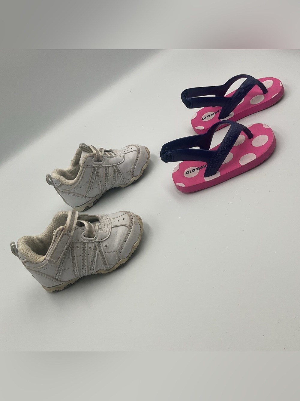 Shoe Lot x2 White Sneaker Pink Navy Sandal Flip Flop Baby Infant Toddler Sz 4
